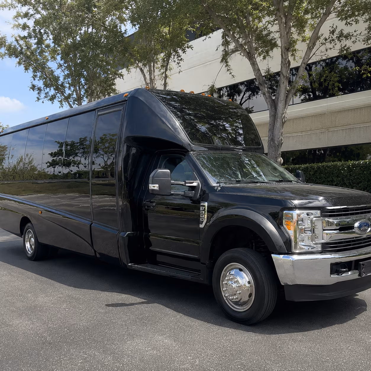 saratoga springs bus rentals