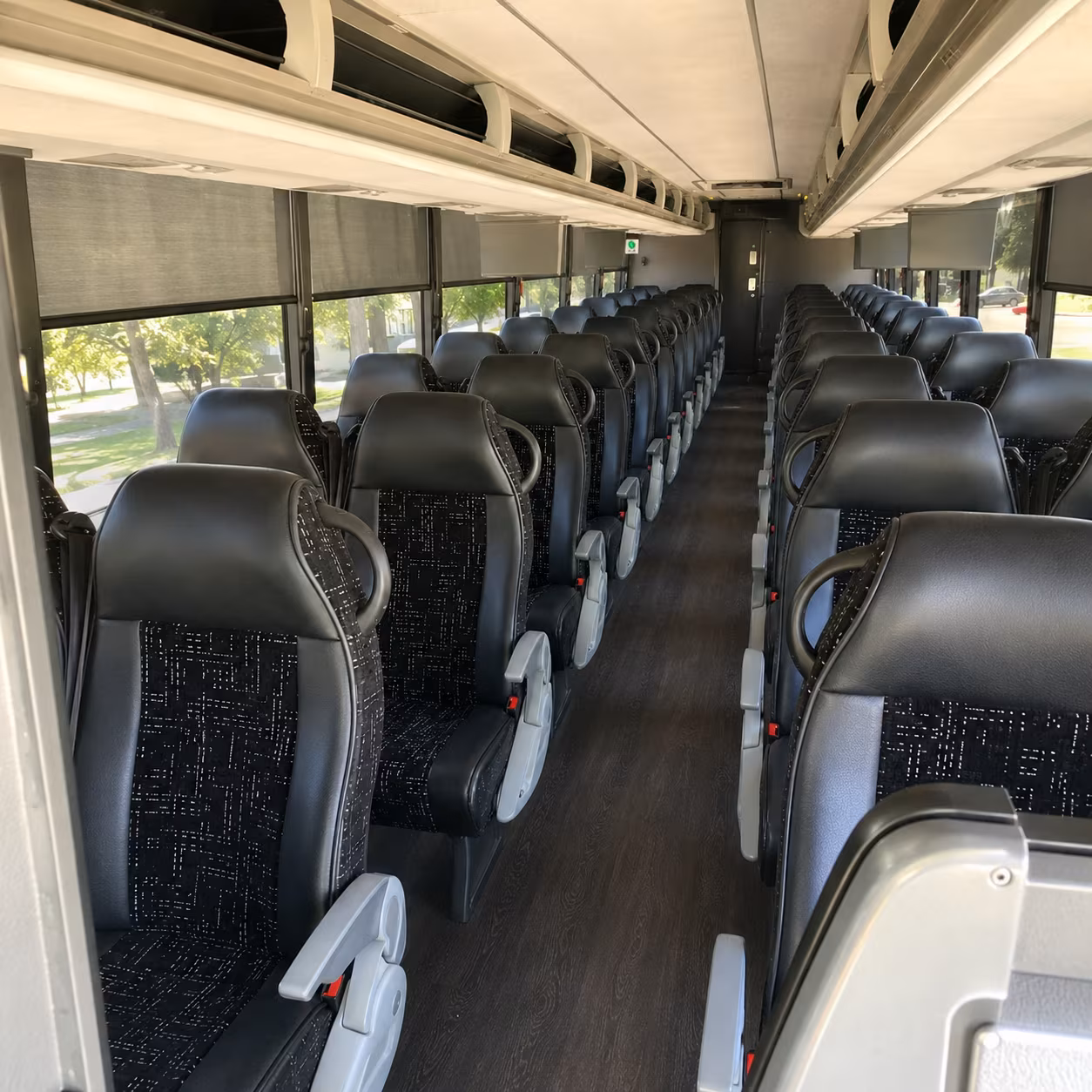 syracuse bus rental service area