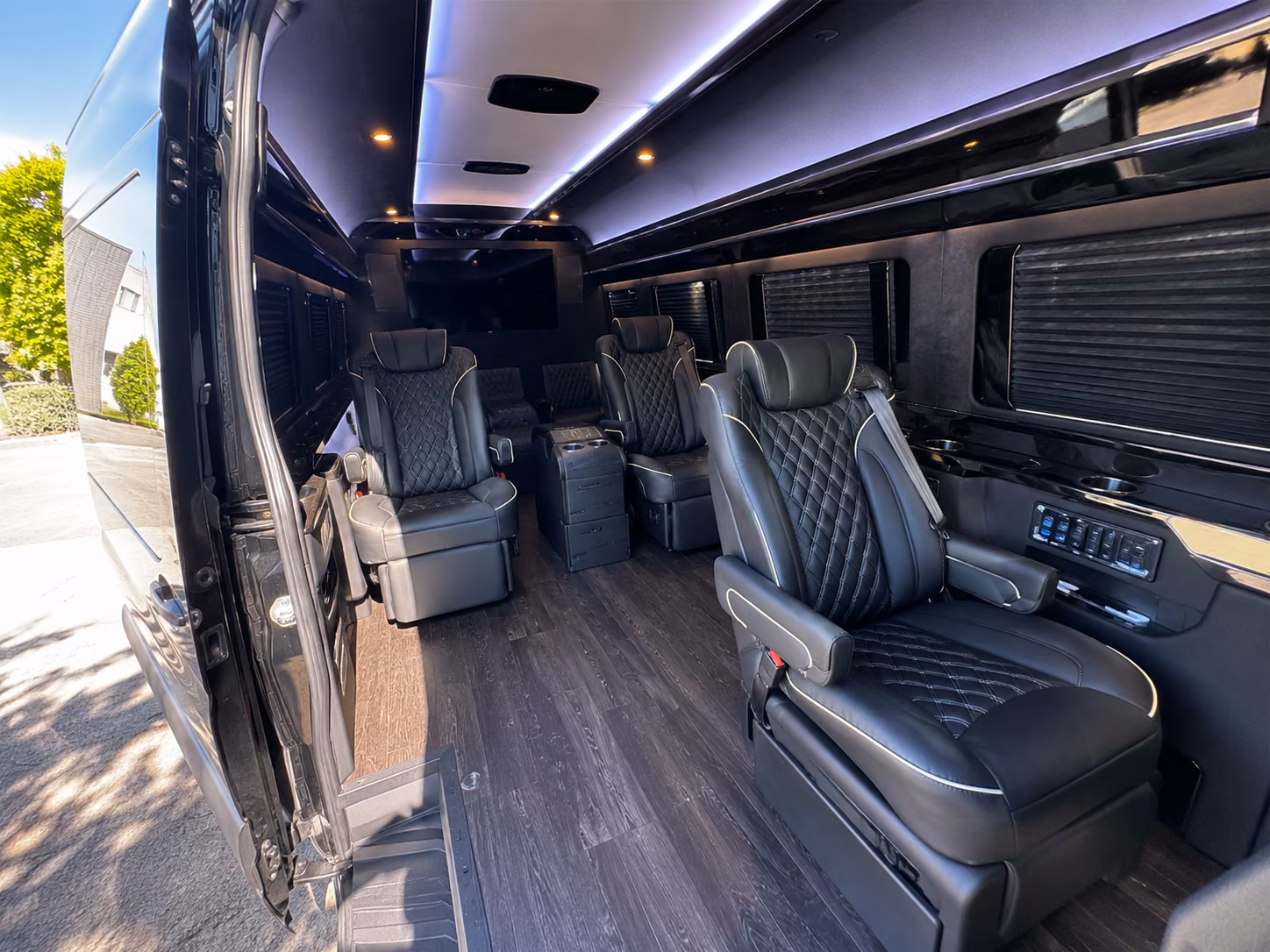 syracuse concert transportation onboard seating